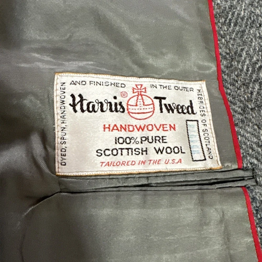 Vintage Harris Tweed Blazer Jacket Mens Sz 44R Gray Wool Herringbone Sport Coat